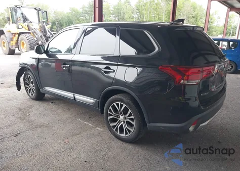 2018 Mitsubishi Outlander Es z USA, uszkodzony, nr VIN JA4AZ2A3XJZ007219